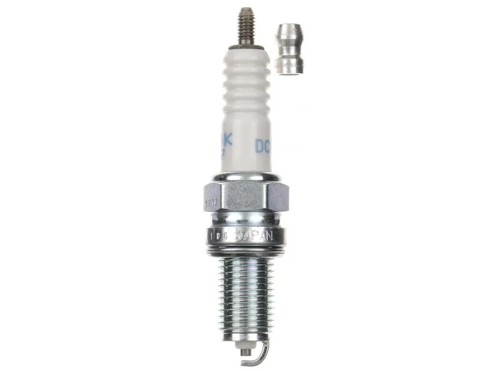 Ultimissimo Modello CANDELA NGK DCPR8E SAE DUCATI HYPERMOTARD 796 2010-2013-